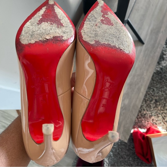 Christian Louboutin Pigalle 100 Pumps - Picture 9 of 10